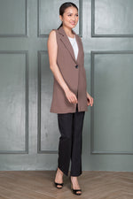 Load image into Gallery viewer, Lauren - Wool Blend Vest
